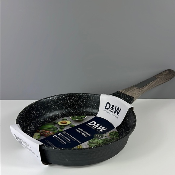 Deane and White Cookware 9.5" Skillet Non Stick Frying Pan Black Speckled D&W - Picture 1 of 7